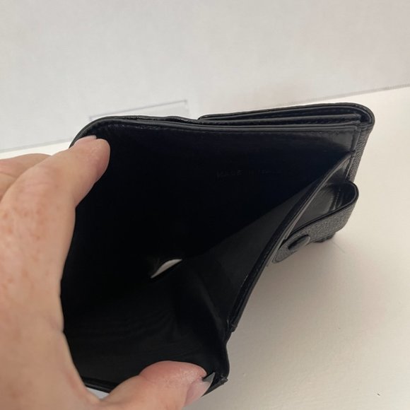 Chanel Wallet CC Logo Caviar Skin Bifold (160579) - Picture 6 of 7